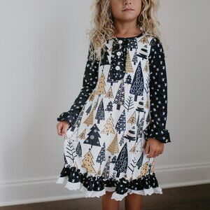Kids Gold Tree Christmas Ruffle Button Lounge Gown Black Size 3/4